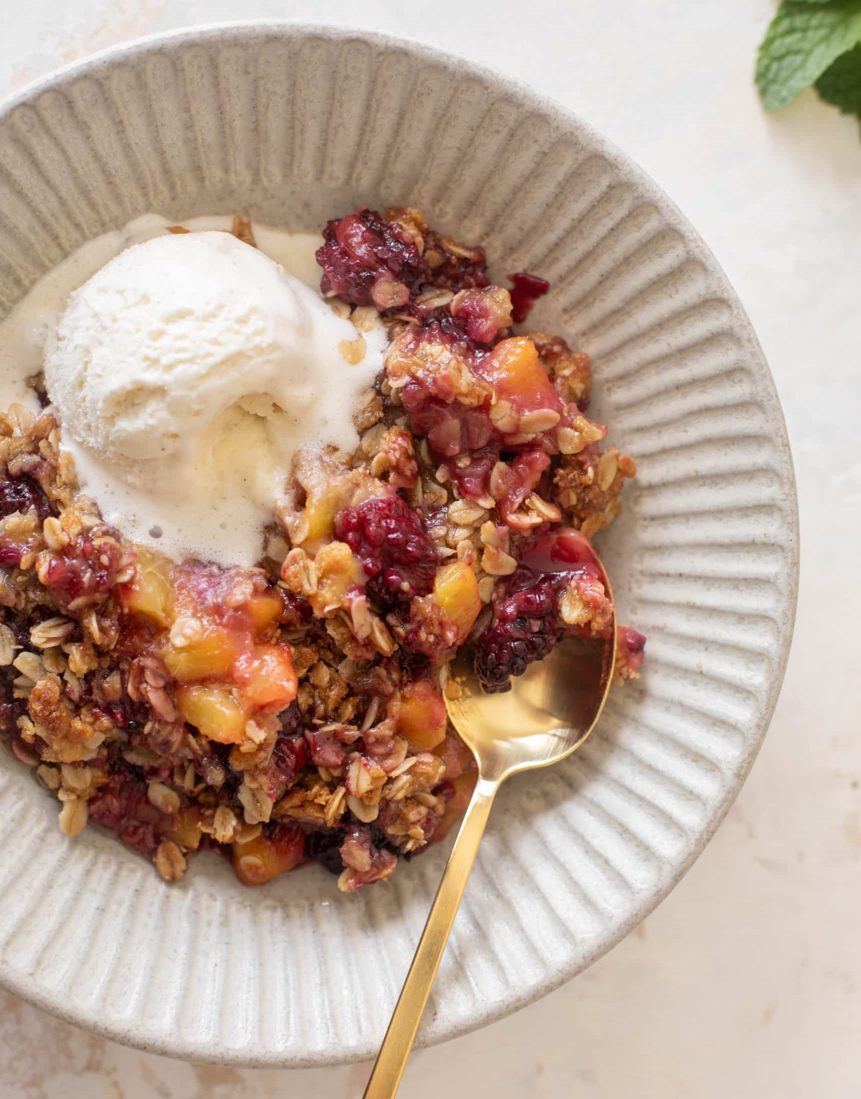 blackberry peach crisp