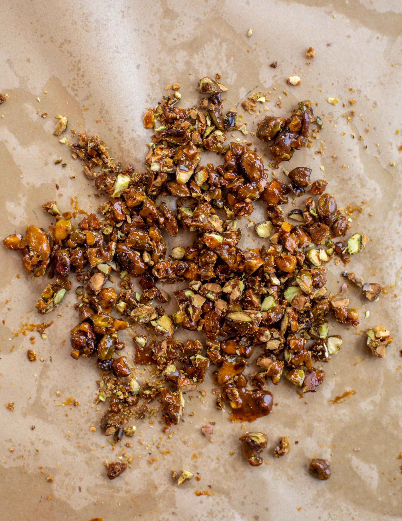 red white and berry arugula salad